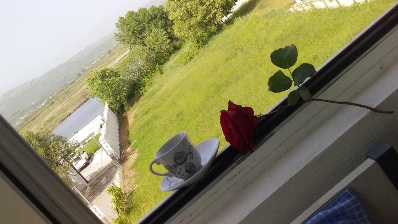 Montebello Inn Apartments Ülgün Dış mekan fotoğraf